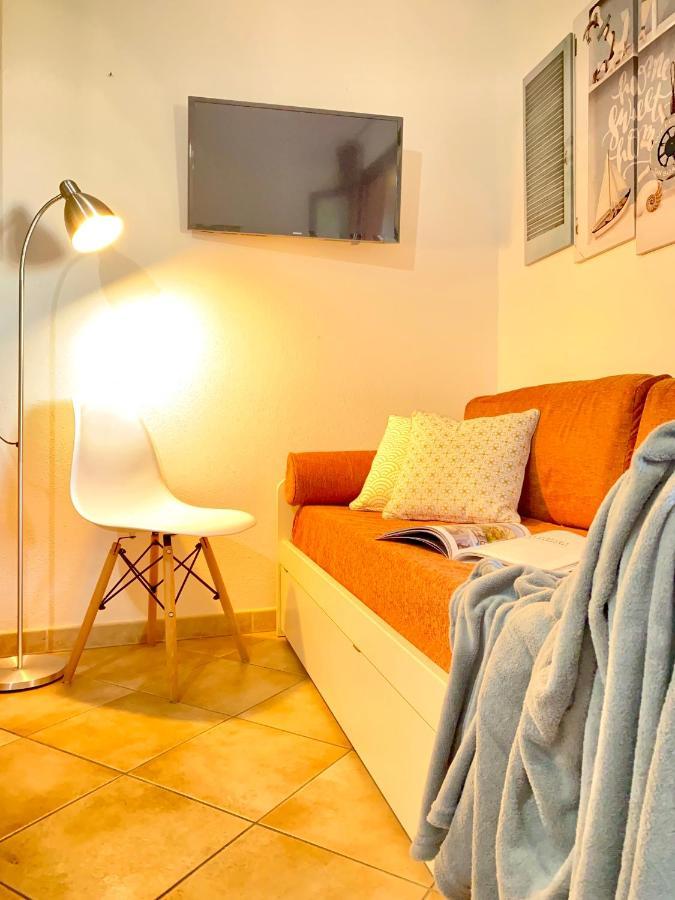 Homey Experience - Navy Sea View Apartments Olbia Exteriör bild