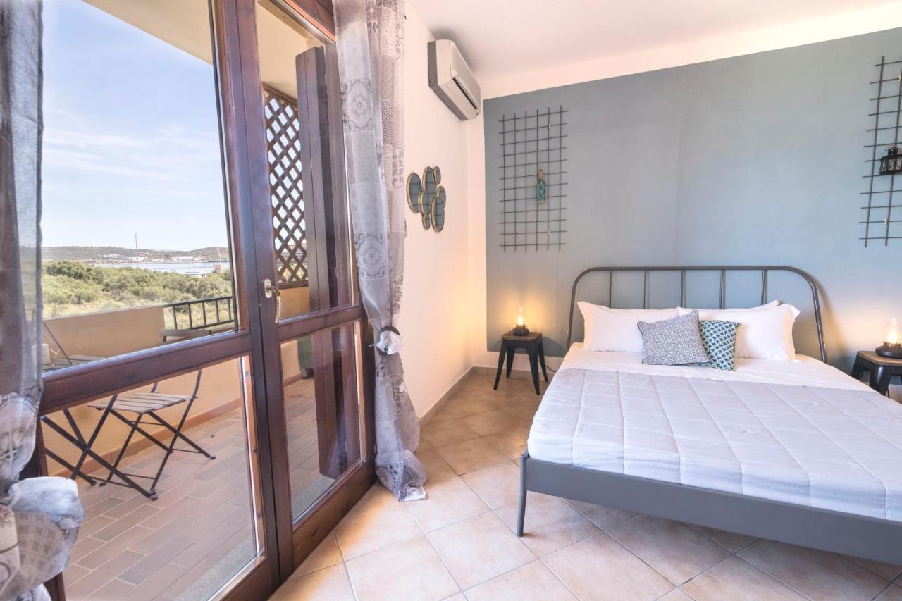 Homey Experience - Navy Sea View Apartments Olbia Exteriör bild