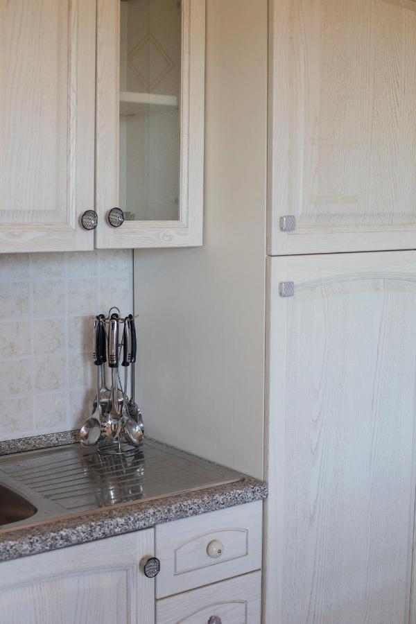 Homey Experience - Navy Sea View Apartments Olbia Exteriör bild